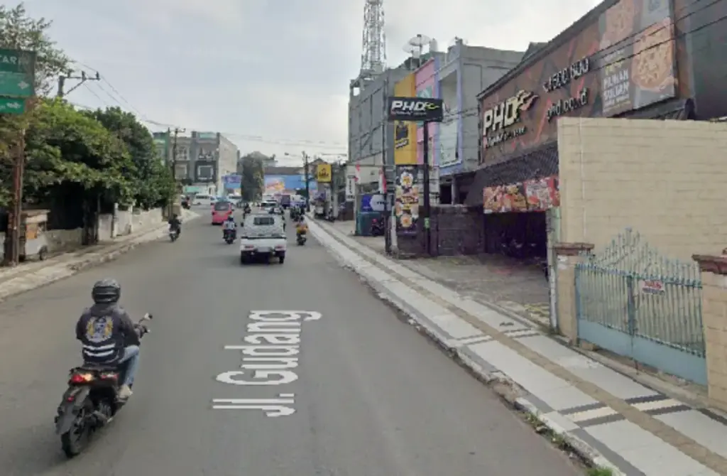 Jalan Gudang Sukabumi